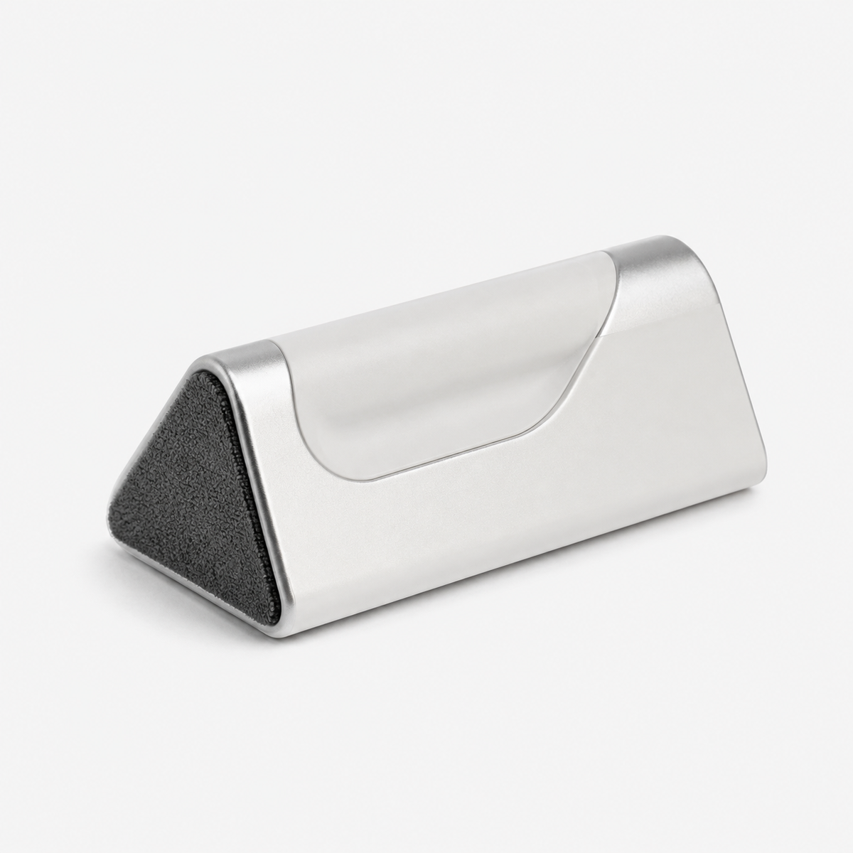 Portable Triangular Screen Cleaner for Everyday Devices